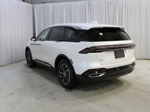 New 2026 Lincoln Nautilus Premier w/ Equipment Group 102A image 24