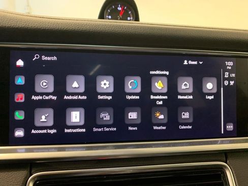 Used 2023 Porsche Panamera 4 Platinum Edition w/ Assistance Package image 28