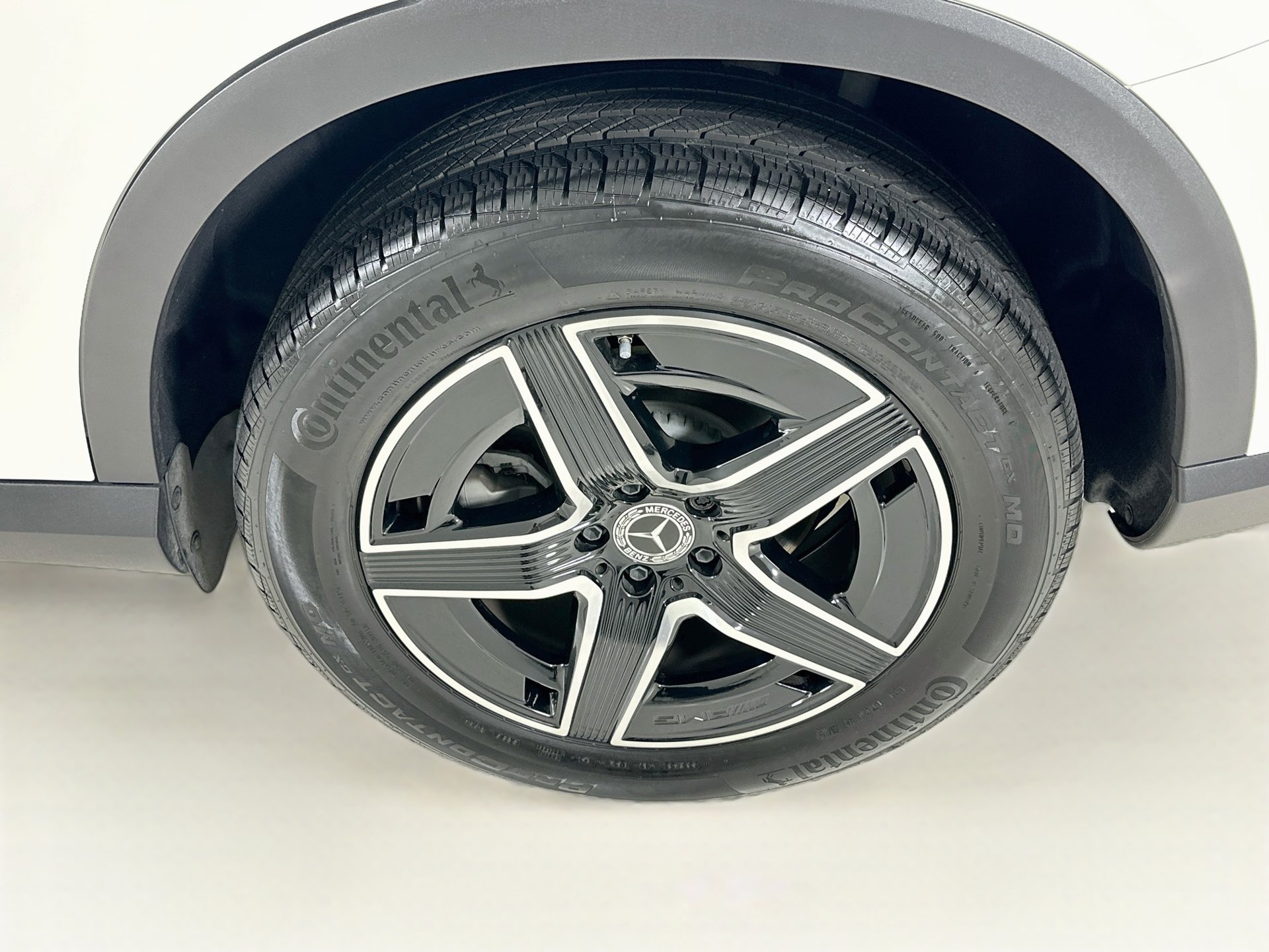 Certified 2026 Mercedes-Benz GLC 300 4MATIC image 34