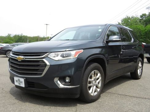 Used 2018 Chevrolet Traverse LT AWD/4WD image 1