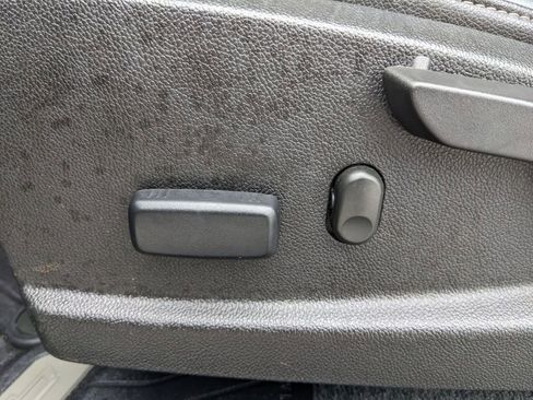 Used 2019 Chevrolet Colorado Z71 image 47