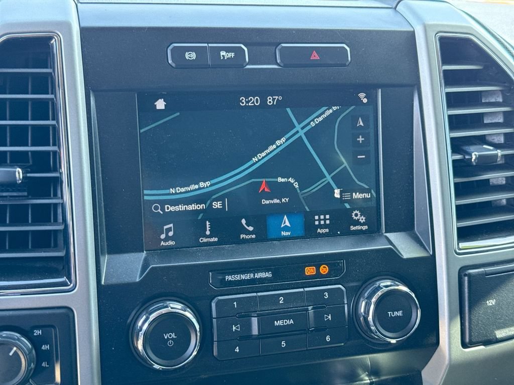 Used 2019 Ford F250 Lariat w/ Lariat Value Package AWD/4WD image 21