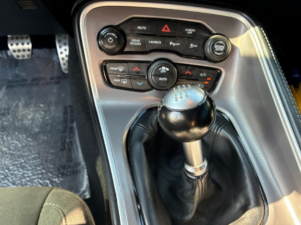 Used 2022 Dodge Challenger R/T Scat Pack RWD image 15