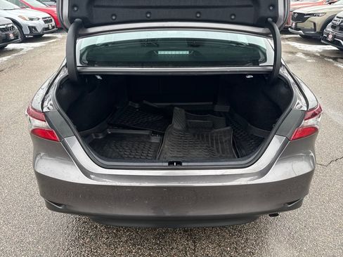 Used 2023 Toyota Camry LE image 38
