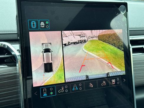 New 2025 GMC Sierra EV Denali AWD/4WD image 19