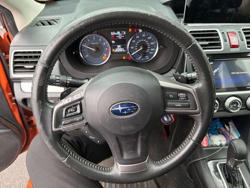 Used 2015 Subaru Crosstrek 2.0i Limited image 4