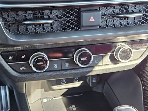 Certified 2025 Acura ADX A-Spec image 19