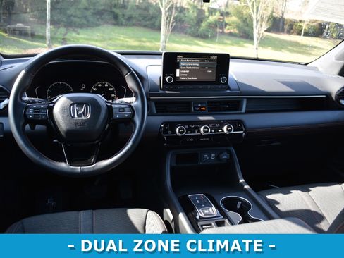 Certified 2023 Honda Pilot Sport image 11