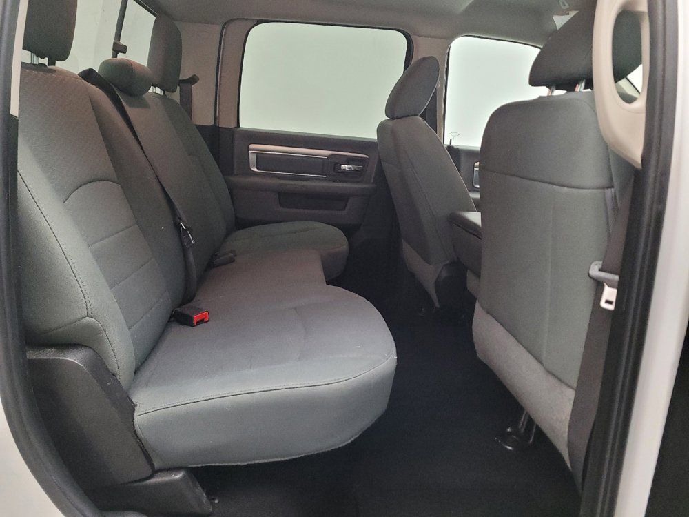 Used 2020 RAM 1500 Classic SLT AWD/4WD image 19