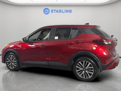 Used 2021 Nissan Kicks SV FWD image 4