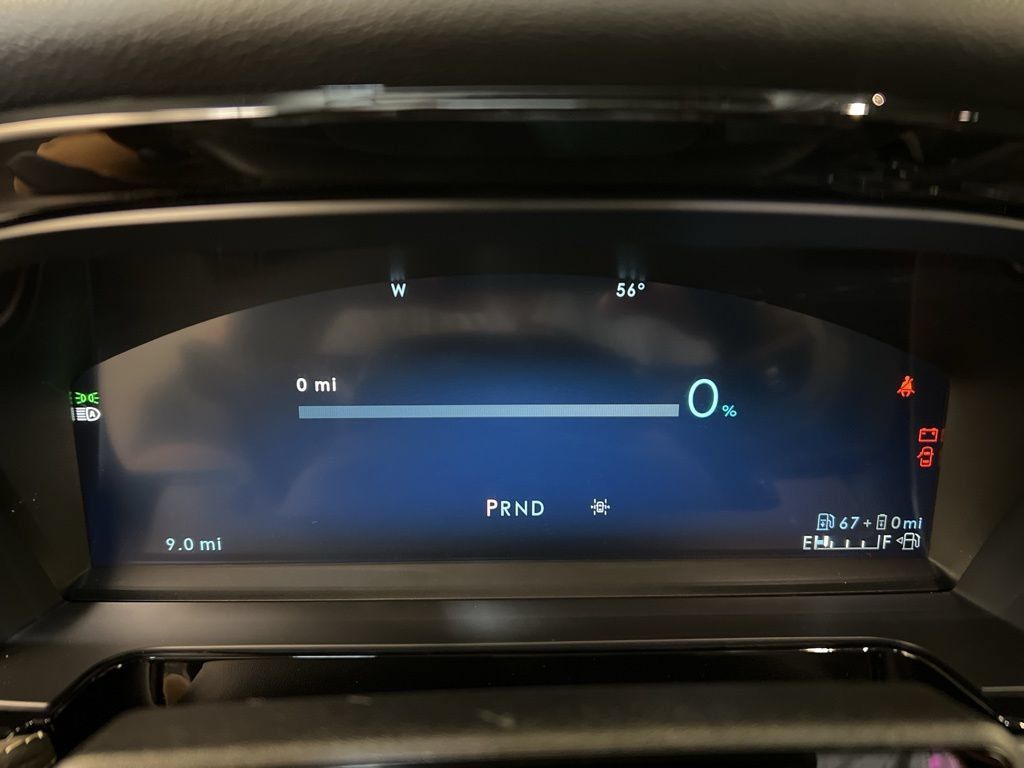 New 2025 Lincoln Corsair Grand Touring w/ Equipment Group 302A AWD/4WD image 22