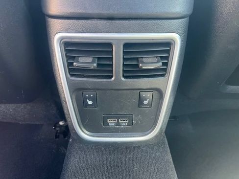 Used 2022 Dodge Charger SXT w/ Plus Group RWD image 30
