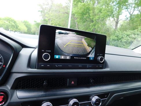 Used 2024 Honda CR-V EX image 11