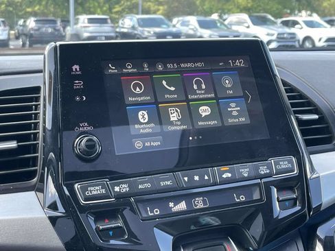 Used 2023 Honda Odyssey Touring image 31