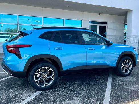 New 2026 Chevrolet Trax LT w/ Driver Confidence Package image 4