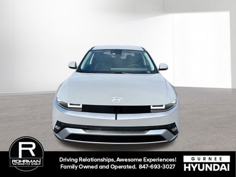 New 2026 Hyundai Ioniq 5 SEL image 3