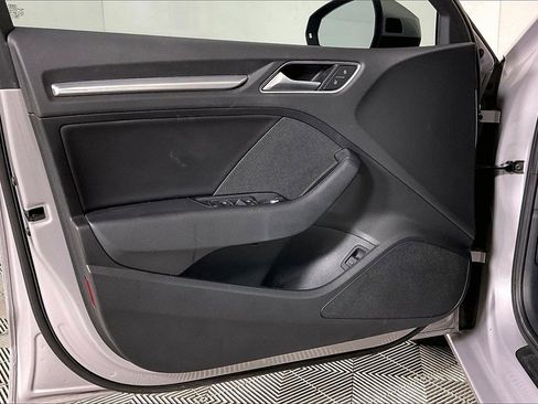 Used 2016 Audi A3 2.0T Premium Plus w/ Technology Package image 22