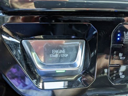 Used 2022 GMC Sierra 1500 AT4X image 69