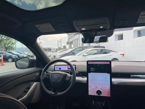 Used 2023 Ford Mustang Mach-E GT image 36