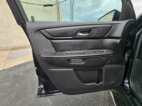 Used 2015 GMC Acadia SLT w/ Open Road Package image 19