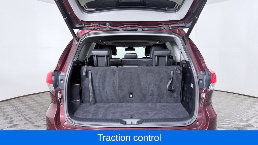Used 2017 Toyota Highlander XLE AWD/4WD image 10