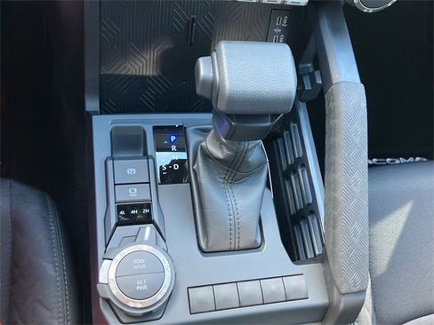 New 2026 Toyota Tacoma SR5 image 29