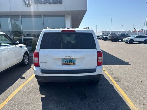 Used 2016 Jeep Patriot Sport w/ Power Value Group AWD/4WD image 6