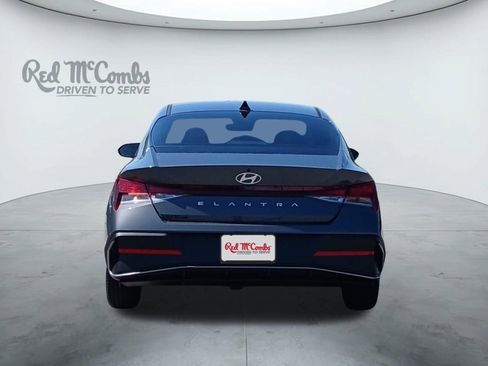 New 2025 Hyundai Elantra SE w/ Cargo Package image 4
