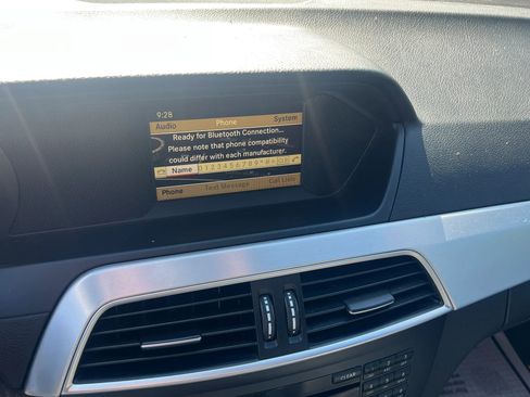 Used 2012 Mercedes-Benz C 250 Sedan image 12