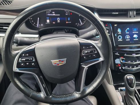 Used 2017 Cadillac XTS Luxury FWD image 20