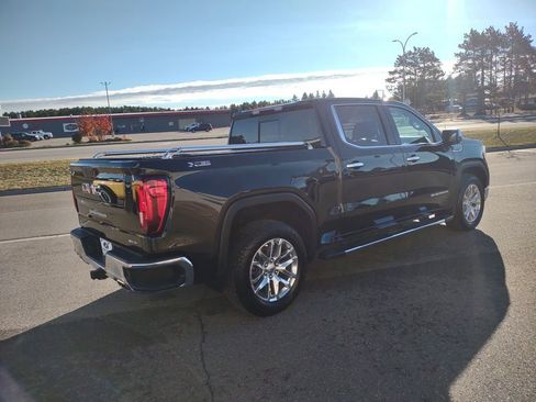 Used 2021 GMC Sierra 1500 SLT w/ SLT Premium Package image 5