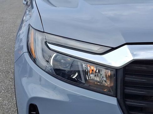 Certified 2023 Honda Ridgeline RTL image 9