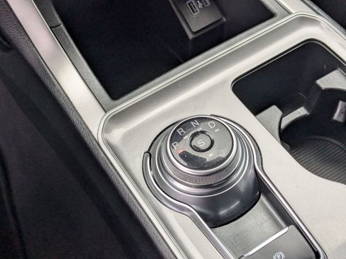 Used 2023 Ford Edge SEL image 25