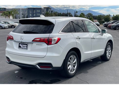 Used 2017 Acura RDX w/ AcuraWatch Plus Package FWD image 7