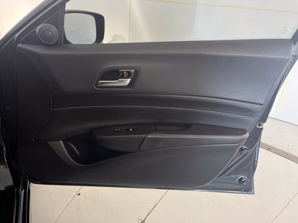 Used 2020 Acura ILX w/ Premium & A-SPEC Package FWD image 29