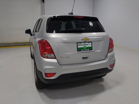Used 2021 Chevrolet Trax LS w/ Tint and Cruise Package image 6