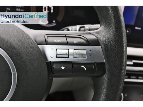 Certified 2025 Hyundai Tucson SEL FWD image 19
