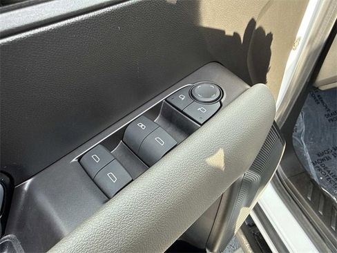 Used 2024 Chevrolet Colorado ZR2 w/ ZR2 Convenience Package III image 10