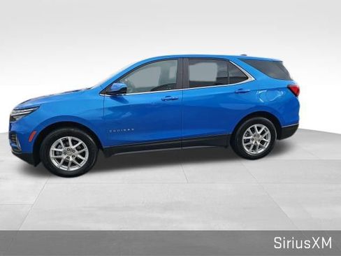 Used 2024 Chevrolet Equinox LT w/ LPO, Floor Liner Package image 12