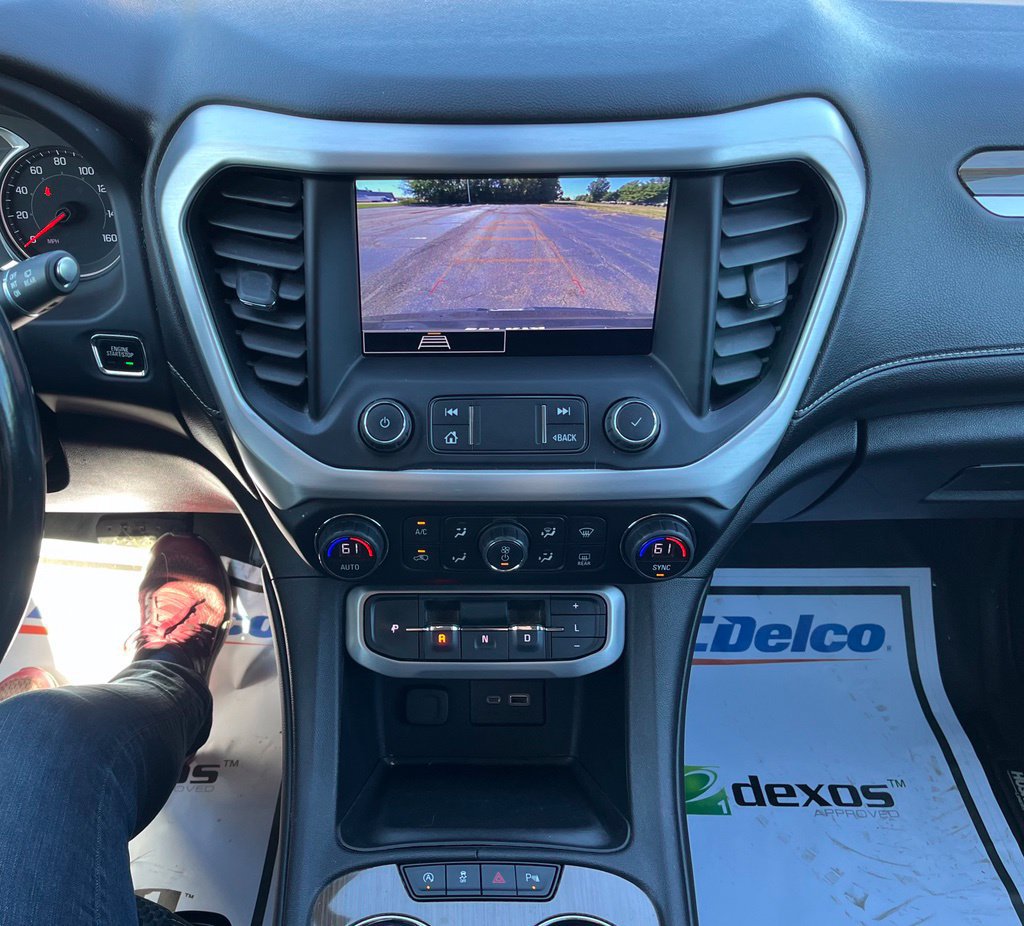 Certified 2020 GMC Acadia SLE FWD image 16