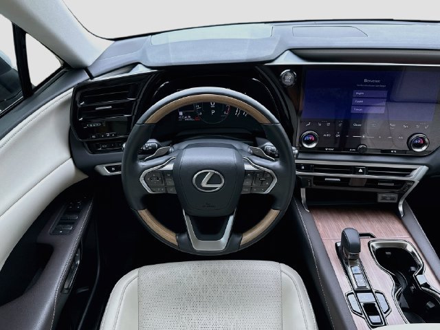 Used 2023 Lexus RX 350 Premium Plus w/ Cold Area Package FWD image 18