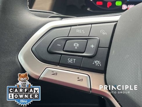 Used 2024 Volkswagen Atlas SE AWD/4WD image 20