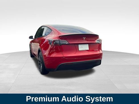 Used 2022 Tesla Model Y Performance AWD/4WD image 3