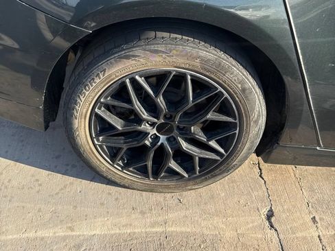 Used 2016 Ford Fusion SE FWD image 14