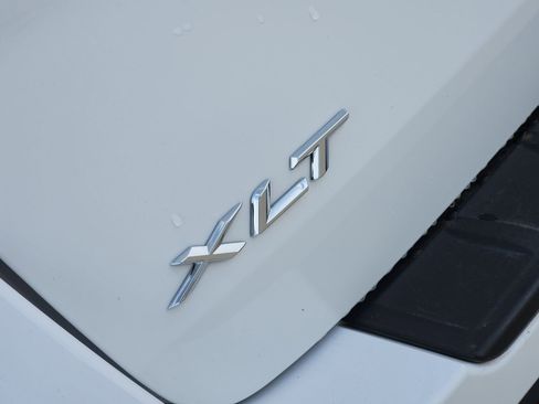 Used 2023 Ford Explorer XLT w/ Equipment Group 202A image 11