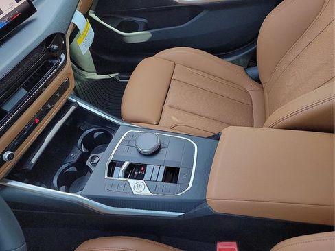 New 2026 BMW 330i xDrive Sedan w/ Premium Package AWD/4WD image 30