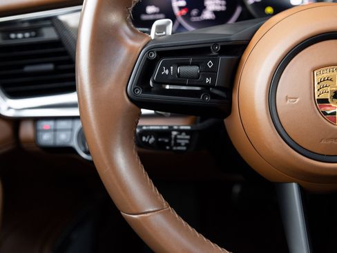 Certified 2022 Porsche Panamera Turbo S AWD/4WD image 15