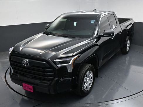 Used 2026 Toyota Tundra SR AWD/4WD image 15