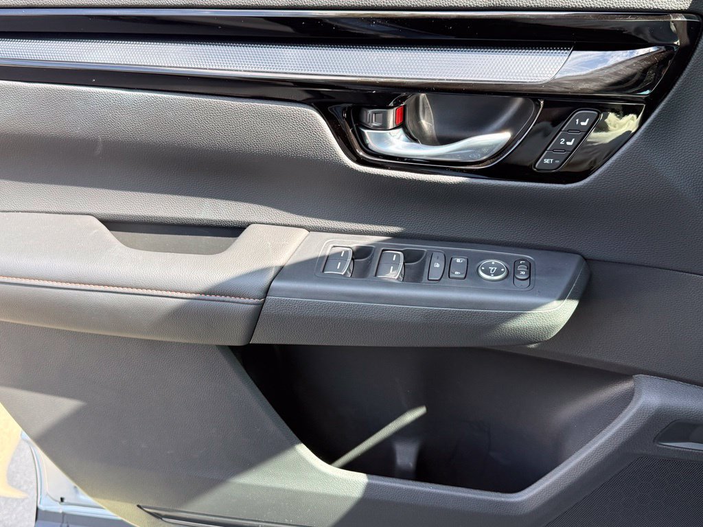 Certified 2026 Honda CR-V Sport Touring image 26