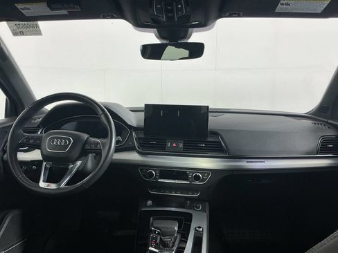 Used 2021 Audi Q5 e Prestige w/ Prestige Package AWD/4WD image 15